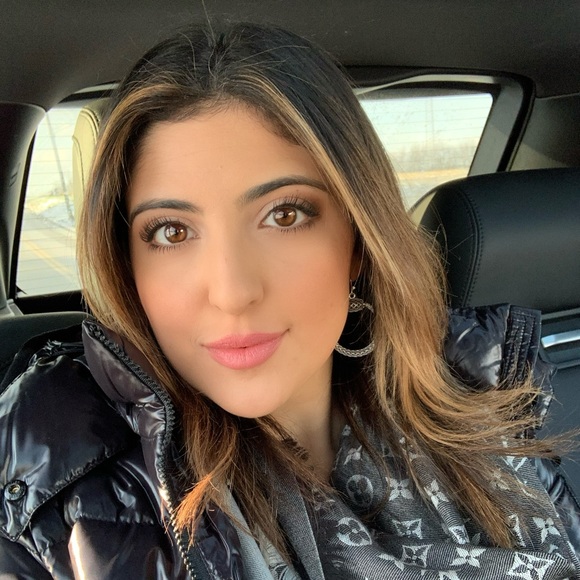 nicolebacha